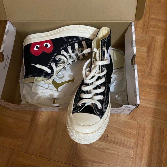 Converse Shoes - Comme des Garçons PLAY Converse Chuck Sneakers. Size 7.5 in US women